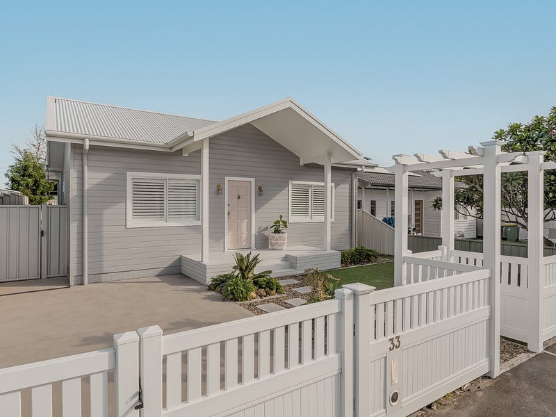 33 Boronia Avenue Woy Woy NSW 2256 realestate .au