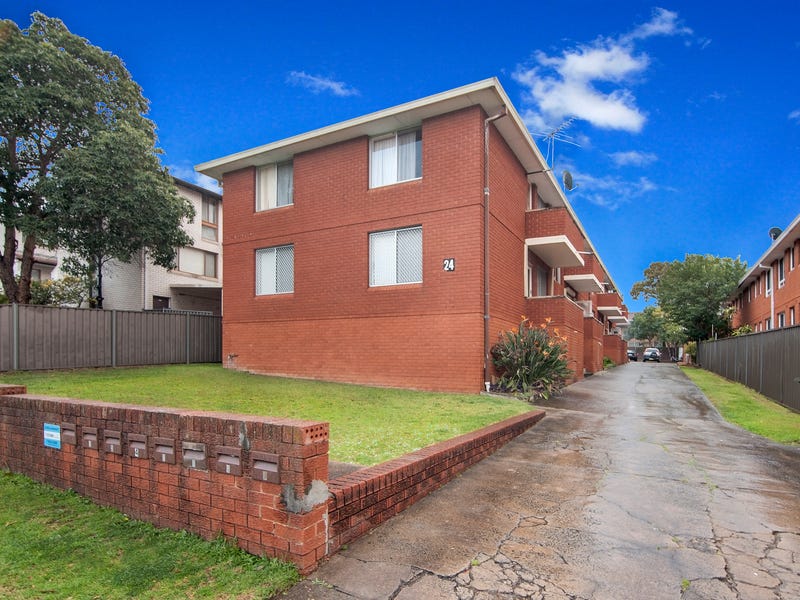 4/24 YORK STREET, Fairfield, NSW 2165 Property Details