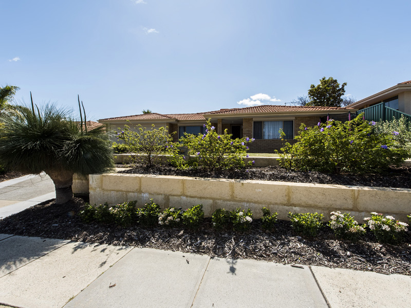 48 New Cross Road, Kingsley, WA 6026 Property Details