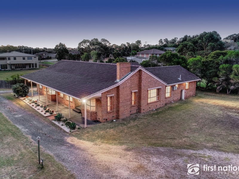 114 Hallam North Road, Narre Warren North, VIC 3804