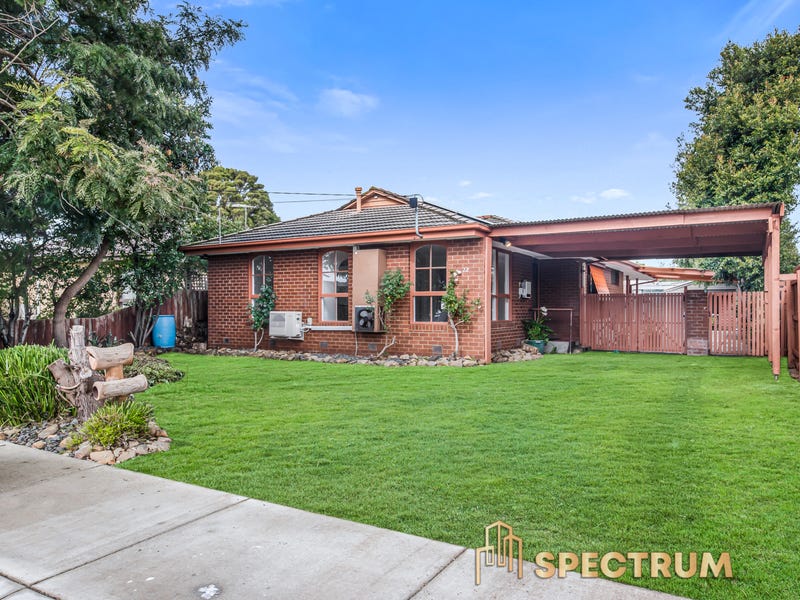 22 Clairmont Avenue, Cranbourne, VIC 3977