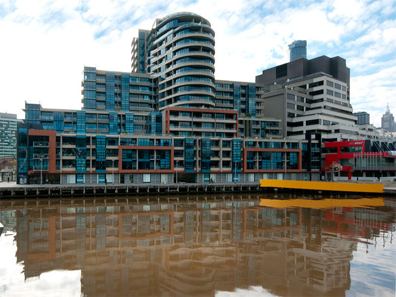 304/60 Siddeley Street, Docklands, Vic 3008