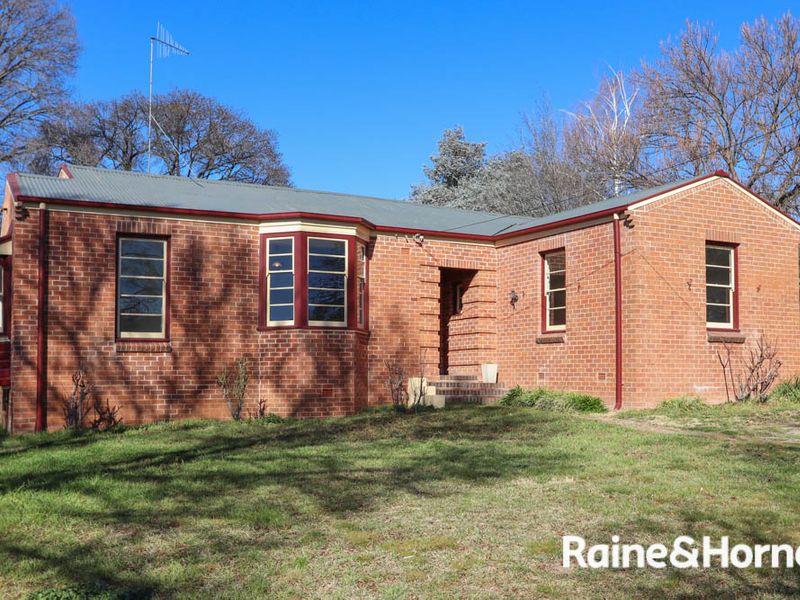 146 Peel Street, Bathurst, NSW 2795 Property Details