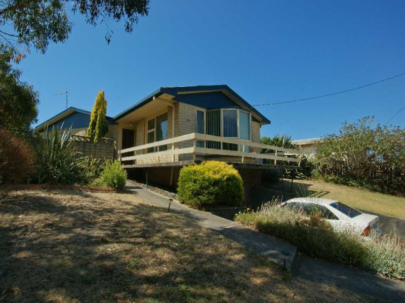 27 Turners Avenue, Turners Beach, TAS 7315