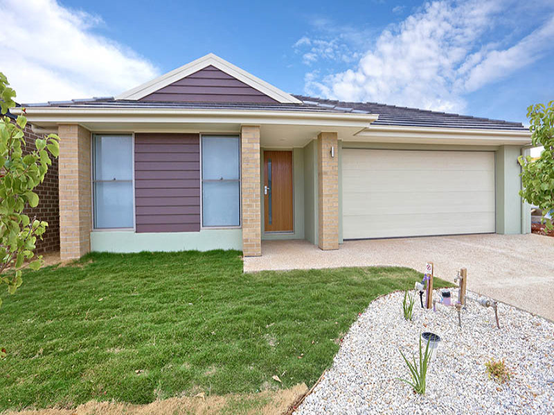 14 Avebury Drive, Melton South, VIC 3338