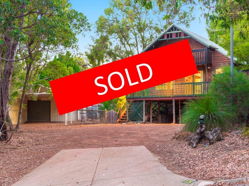 15 Trevor Court, Roleystone, WA 6111