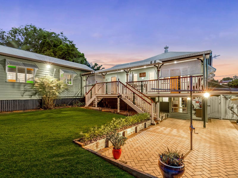 15 Irene Street, Wynnum, Qld 4178 Property Details