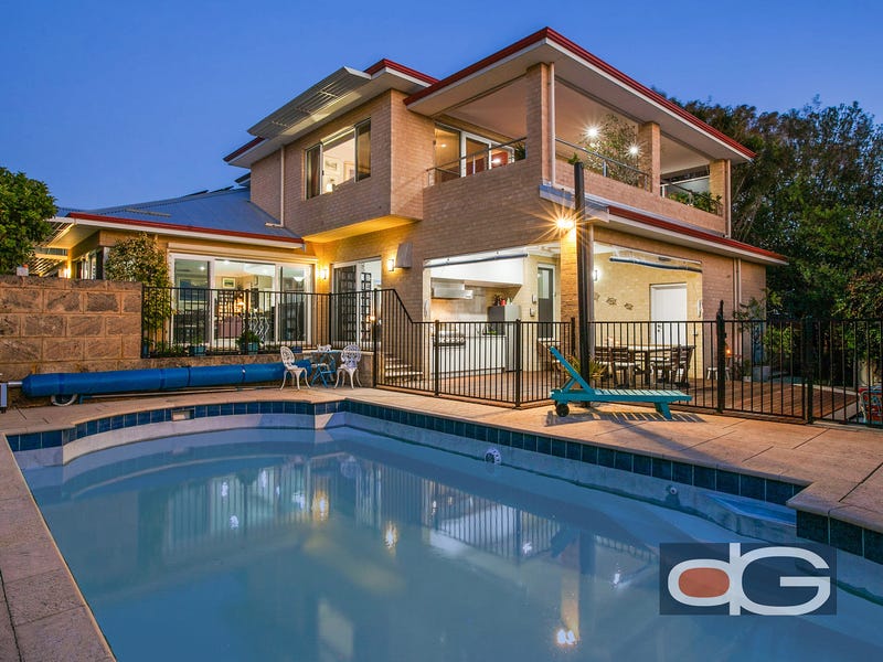 81 Gibson Street, Beaconsfield, WA 6162 Property Details