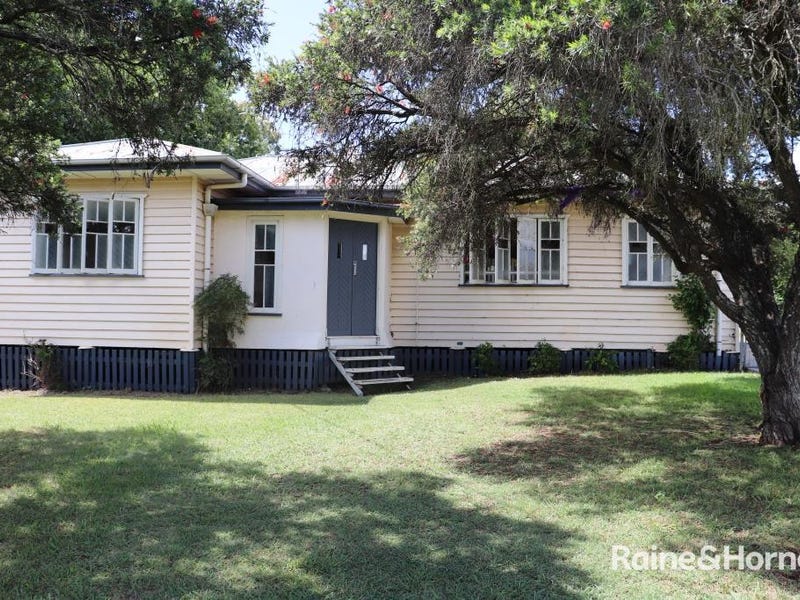 28 Fitzroy Street, Kingaroy, QLD 4610