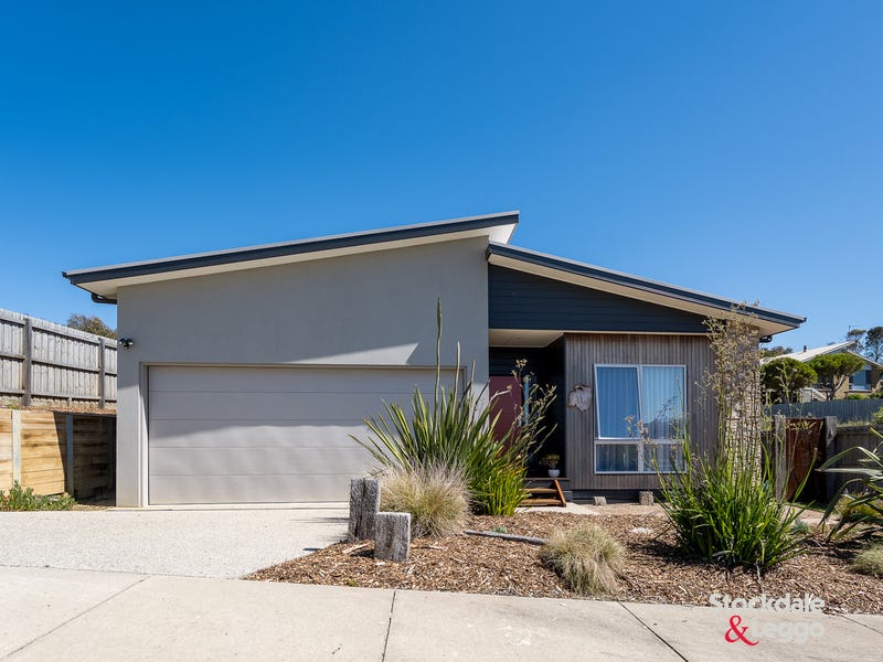 11 Trawler Drive, Kilcunda, Vic 3995 Property Details