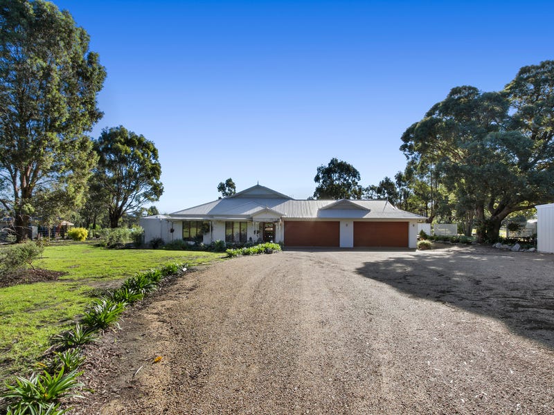 36 Kings Cove Boulevard, Metung, Vic 3904 Property Details