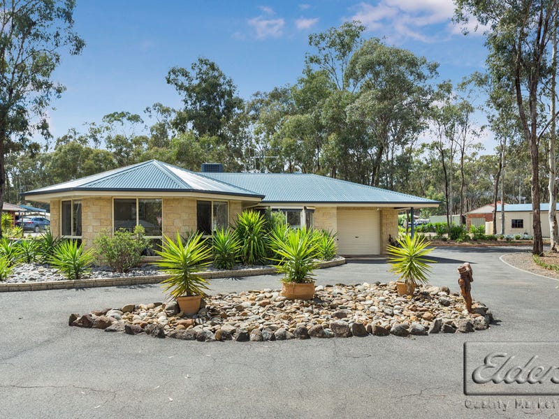 49 RENNIE STREET, Huntly, Vic 3551 Property Details