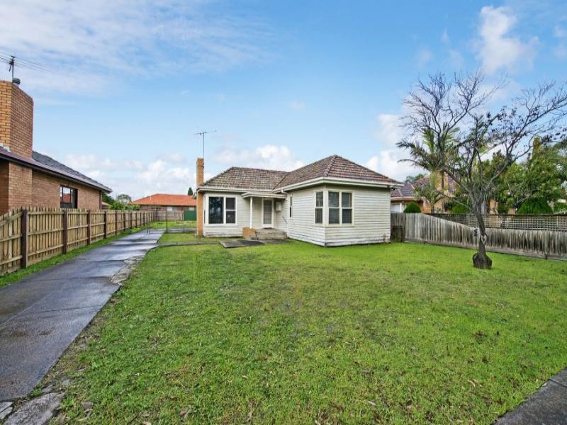 9 Hughes Parade, Reservoir, VIC 3073