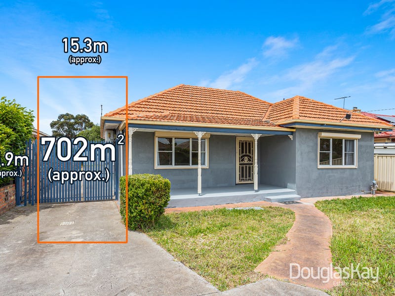 16 Romsey Avenue, Sunshine North, VIC 3020