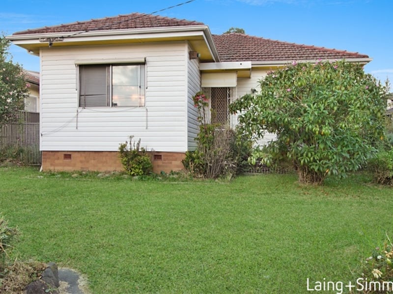 109 Ballandella Road, Toongabbie, NSW 2146 Property Details
