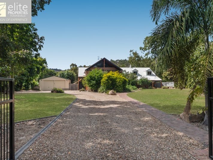 16941696 Riverway Drive, Kelso, Qld 4815 Property Details