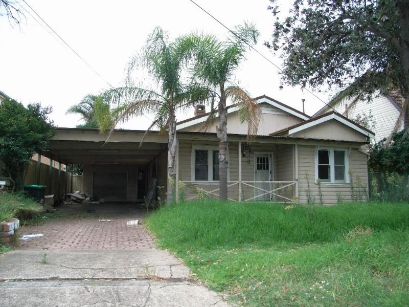 8 Queensbury Road, Penshurst, NSW 2222