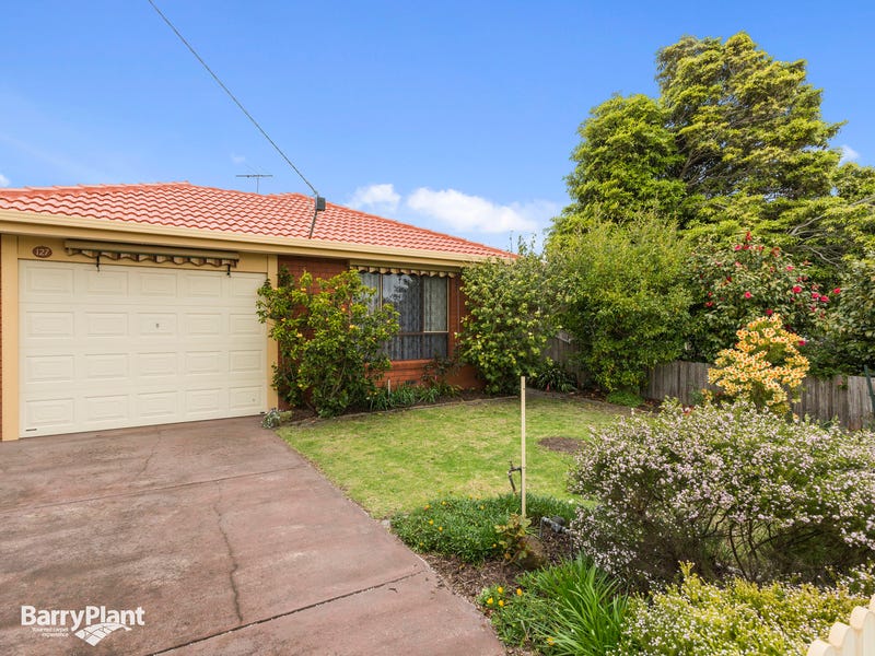 127 Third Avenue, Rosebud, Vic 3939 Property Details