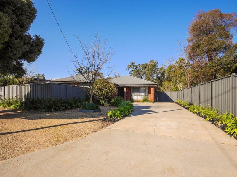 22 Paisley Crescent, Mooroopna, Vic 3629 Property Details