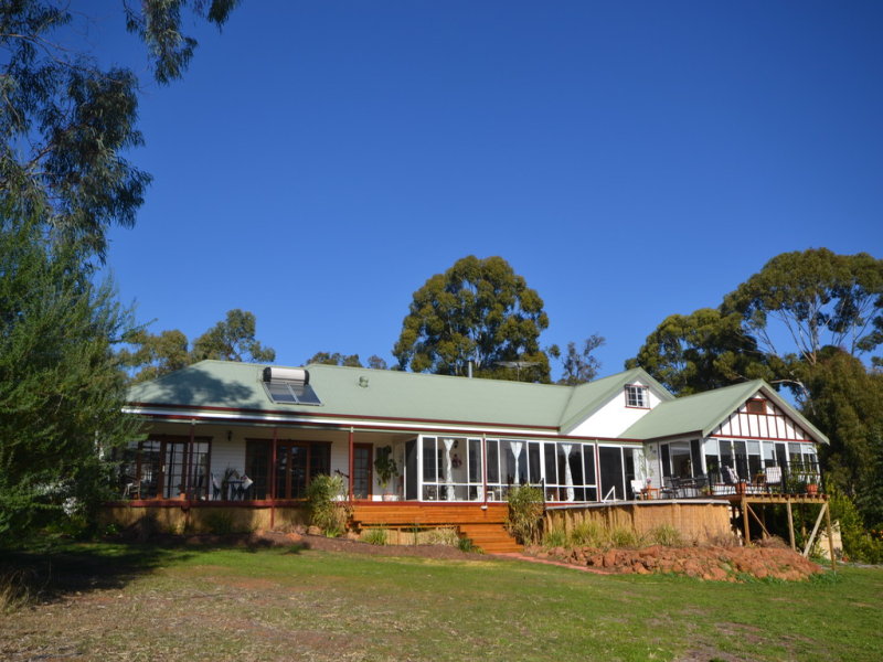 Property 119897153, Chidlow, WA 6556 Property Details