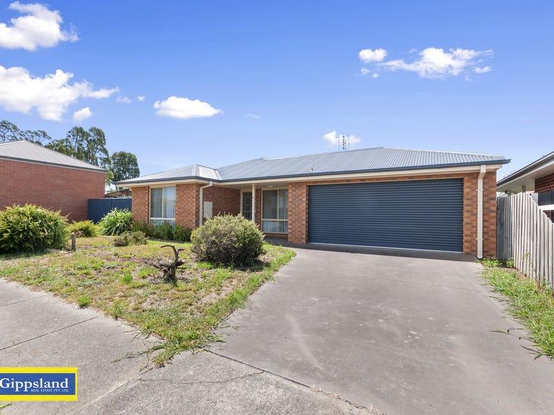 5 Court, Heyfield, VIC 3858