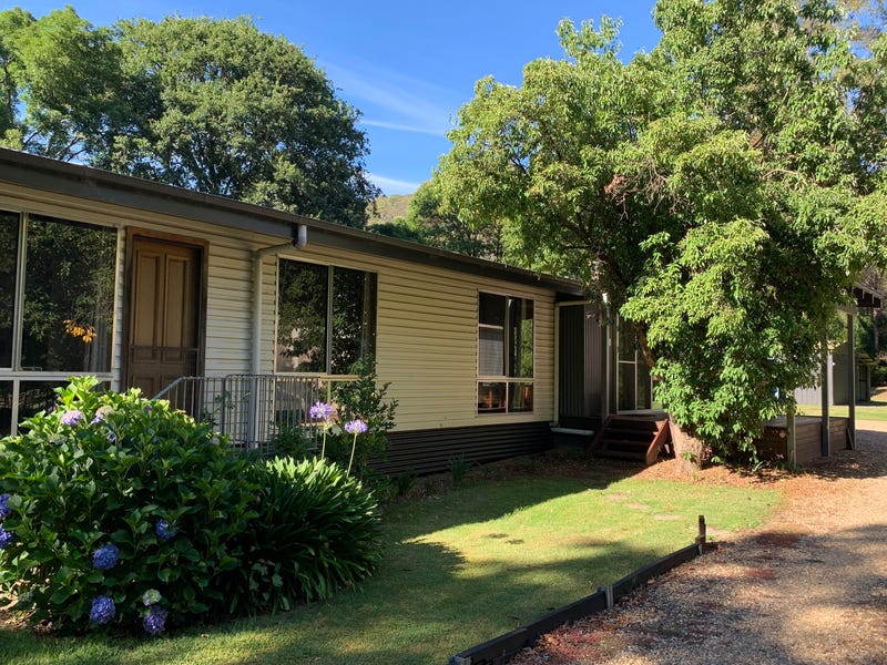134 Great Alpine Road, Harrietville, Vic 3741