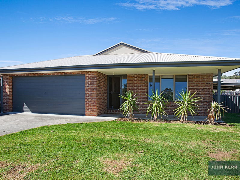 14 Vincent Boulevard, Trafalgar, Vic 3824 Property Details