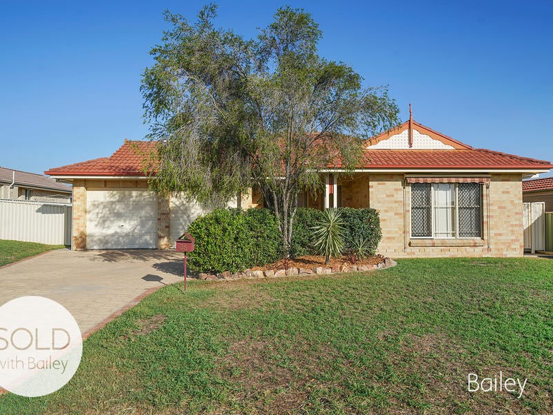 35 Casey Drive, Hunterview, NSW 2330