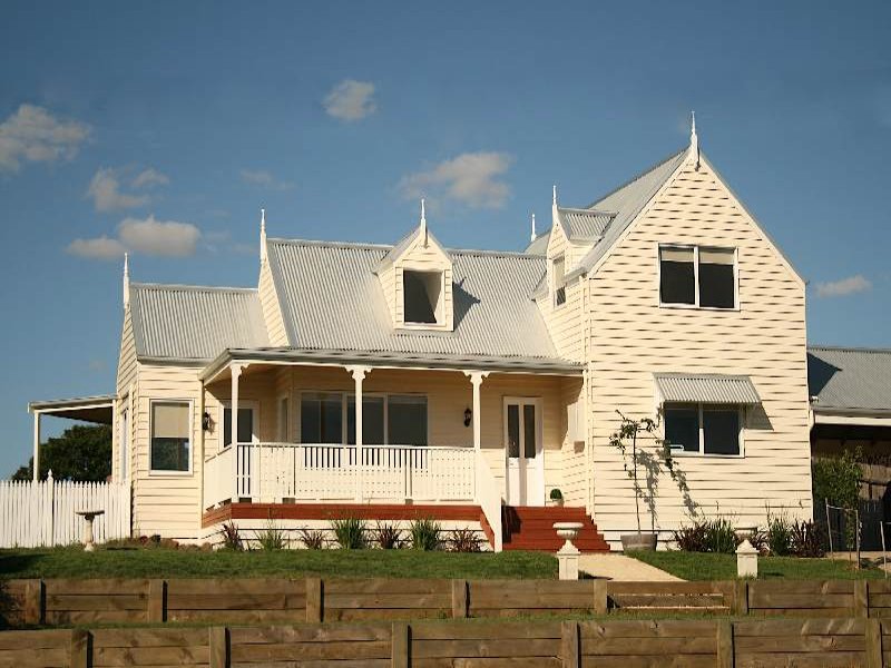 70 Carmichael Street, Hamilton, Vic 3300 Property Details