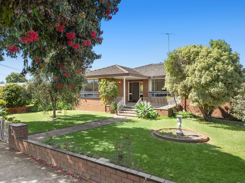215 Mount Pleasant Road, Highton, Vic 3216 Property Details