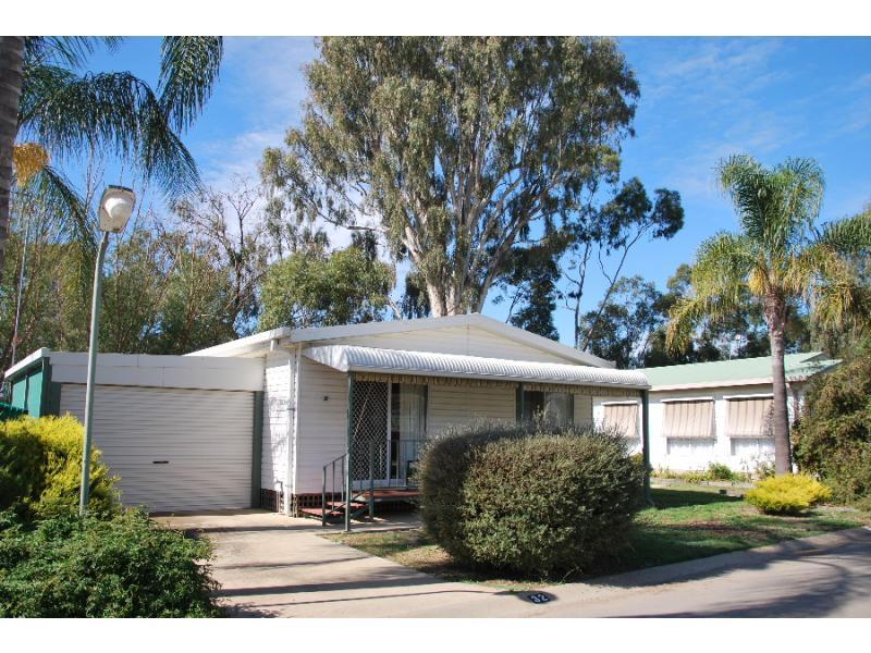 32 Oasis Drive , Oasis Village, Cobram, Vic 3644 Property Details
