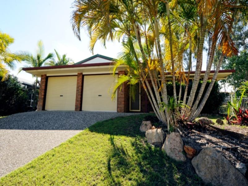 11 Lagoon Court, Clinton, Qld 4680 Property Details