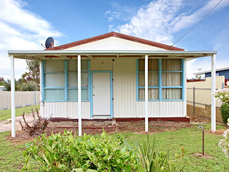24 Aldam Avenue Goolwa SA 5214 Property Details