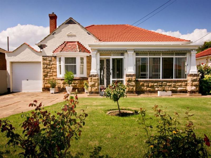 9 Gray Street, Plympton, SA 5038 Property Details