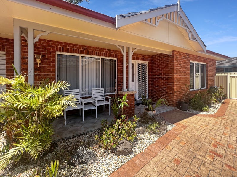 2/20 Wilson Street, Tuncurry, NSW 2428