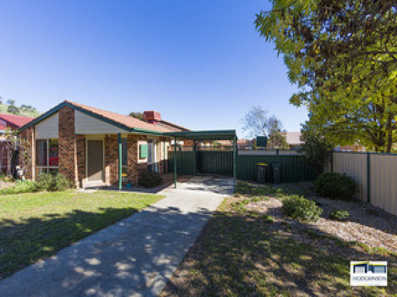 13 Tallon Place, Gordon, ACT 2906 Property Details