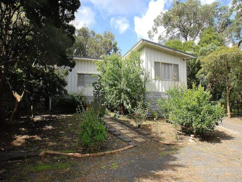 204 Mt Morton Road, Belgrave Heights, VIC 3160