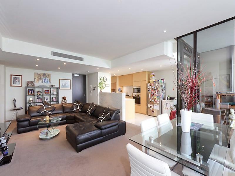 106/68 Eastern Beach Road, Geelong, VIC 3220