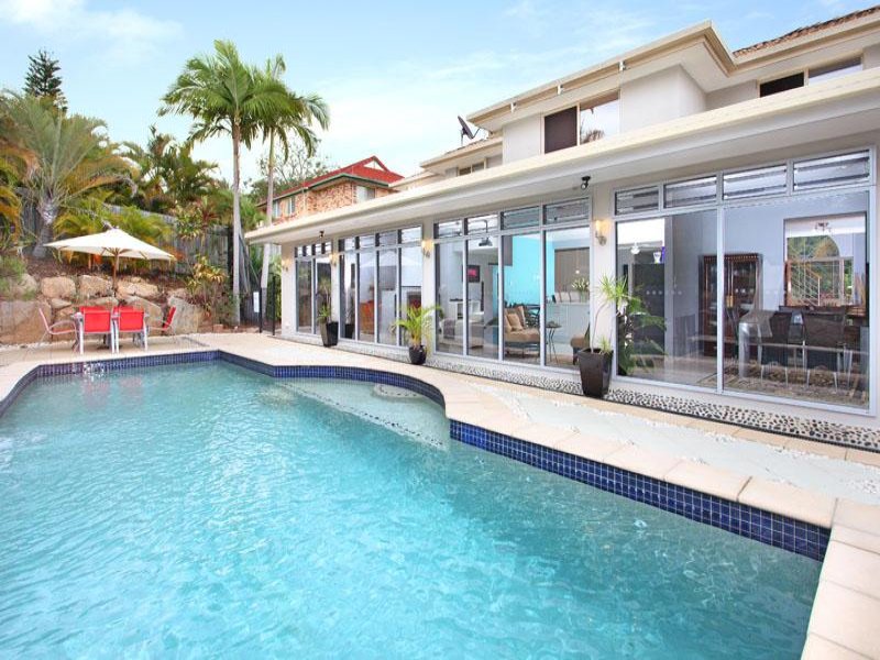 4 Preston Pl, Brookfield, Qld 4069 Property Details