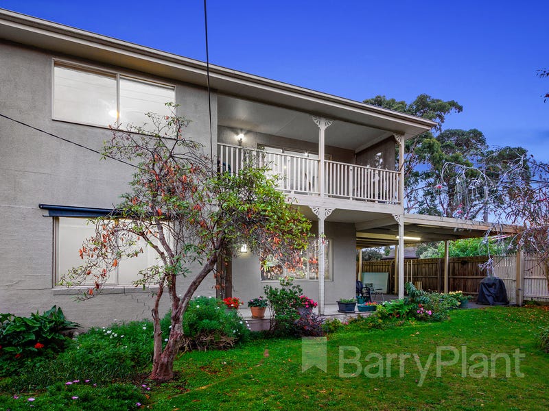 11 Mcmahons Road, Ferntree Gully, VIC 3156