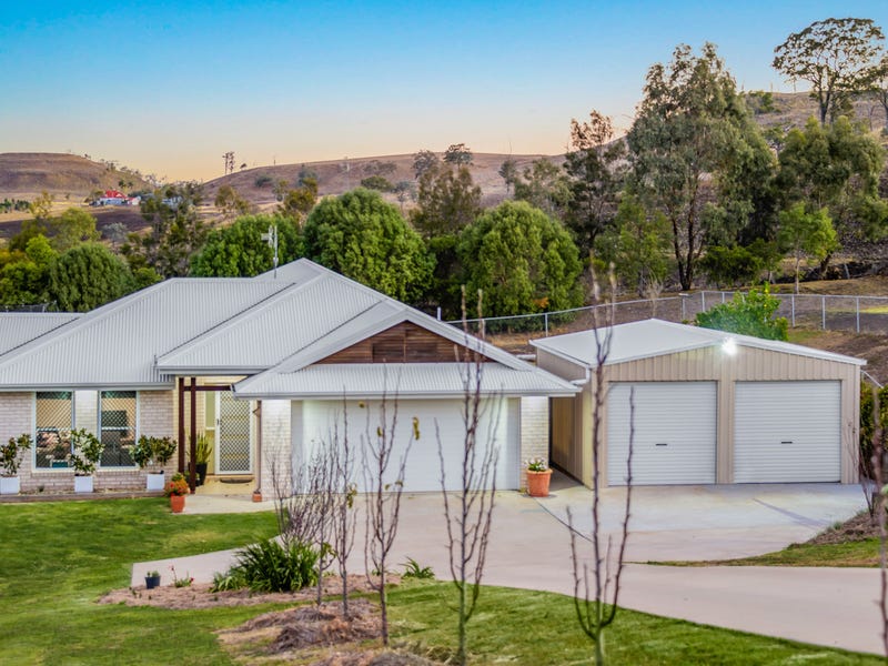 4 Makybe Drive, Hodgson Vale, QLD 4352