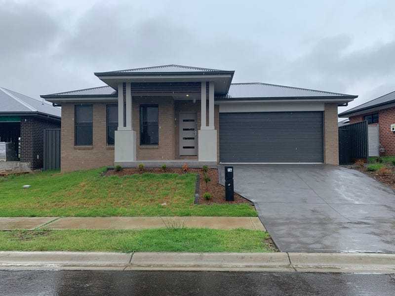 14 Bangalay Street, Heddon Greta, NSW 2321