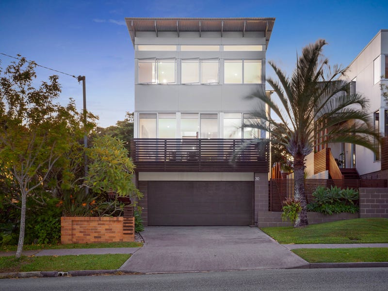 30 Muir Street, Labrador, Qld 4215 Property Details