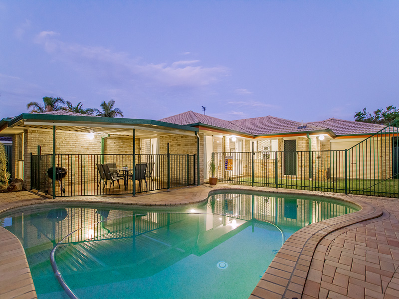 11 Ballybunion Drive, Parkwood, Qld 4214 Property Details