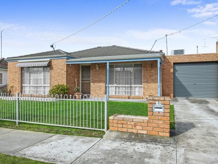 19 Hamlet Street, Wendouree, Vic 3355 Property Details
