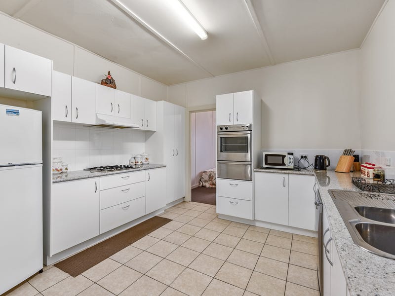 5 Arthur street, Beachport, SA 5280 House for Sale