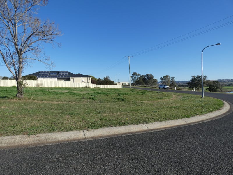 62 Abercairney Terrace, Aberdeen, NSW 2336