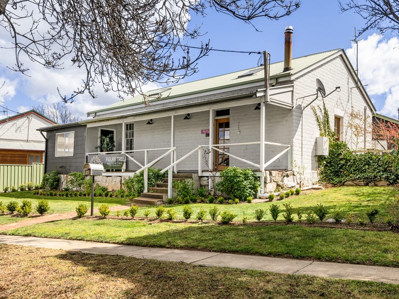 25 Sharp Street, Cooma, NSW 2630 House for Sale