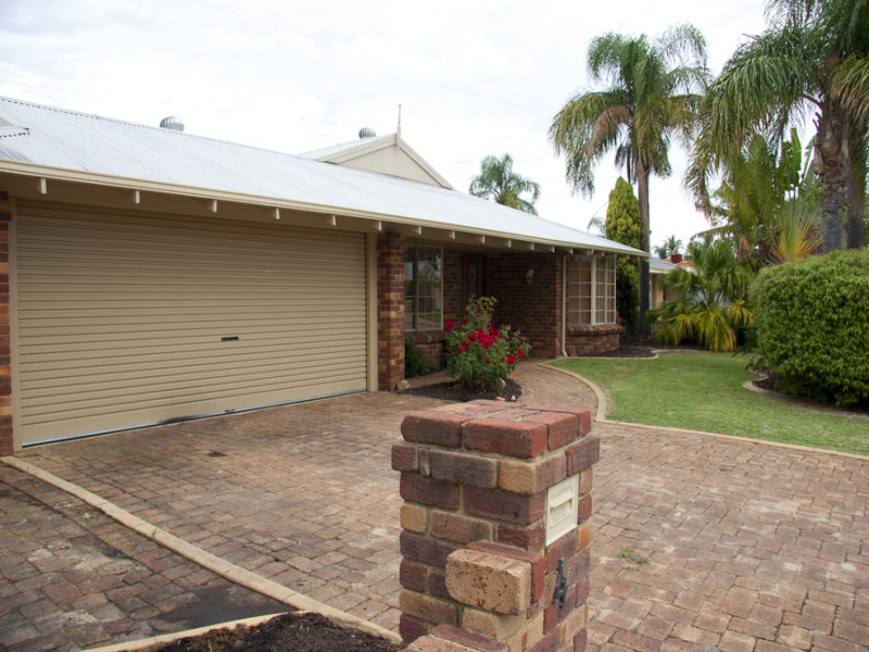 4 Brunswick Road, Thornlie, WA 6108 Property Details