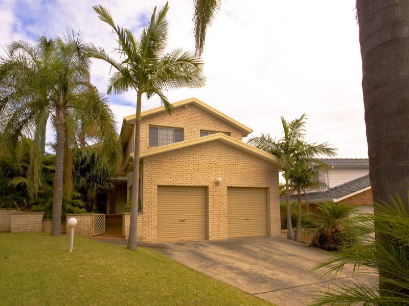 3 Avalon Close, Bossley Park, NSW 2176